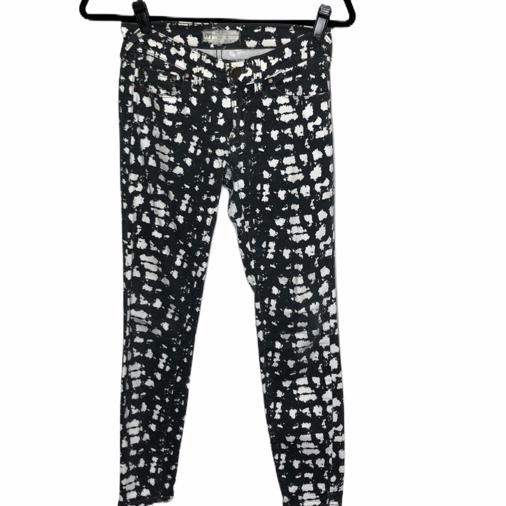 Free People gray/cream print brushed denim jeans